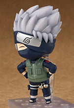 Load image into Gallery viewer, Naruto Nendoroid 724 Kakashi Hatake
