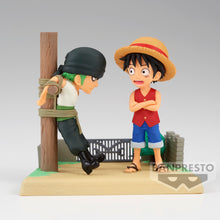 Load image into Gallery viewer, One Piece Monkey D. Luffy and Roronoa Zoro Log Stories World Collectable Mini-Figure