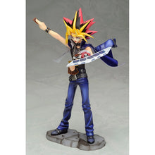 Load image into Gallery viewer, Yu-Gi-Oh! Yami Yugi Duel with Destiny ARTFX J 1:7