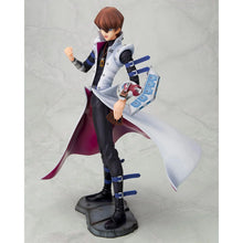 Load image into Gallery viewer, Yu-Gi-Oh! Seto Kaiba Duel with Destiny ARTFX J 1:7