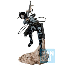 Load image into Gallery viewer, Attack on Titan Bandai Ichibansho Figure Levi Ackermann (Rumbling)
