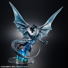Load image into Gallery viewer, Yu-Gi-Oh Duel Monsters MEGAHOUSE ART WORKS MONSTERS Blue Eyes White Dragon～Holographic Edition～

