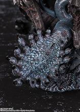 Load image into Gallery viewer, Berserk Figuarts Zero Touche Metallique Guts (Berserker Armor)
