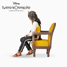 Load image into Gallery viewer, Twisted Wonderland - Leona Kingscholar - Premium Grace Situation Figure
