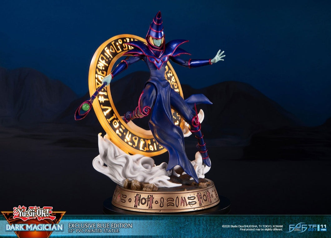YU-GI-OH! – DARK MAGICIAN (EXCLUSIVE BLUE EDITION)
