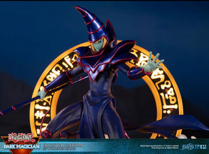 YU-GI-OH! – DARK MAGICIAN (EXCLUSIVE BLUE EDITION)